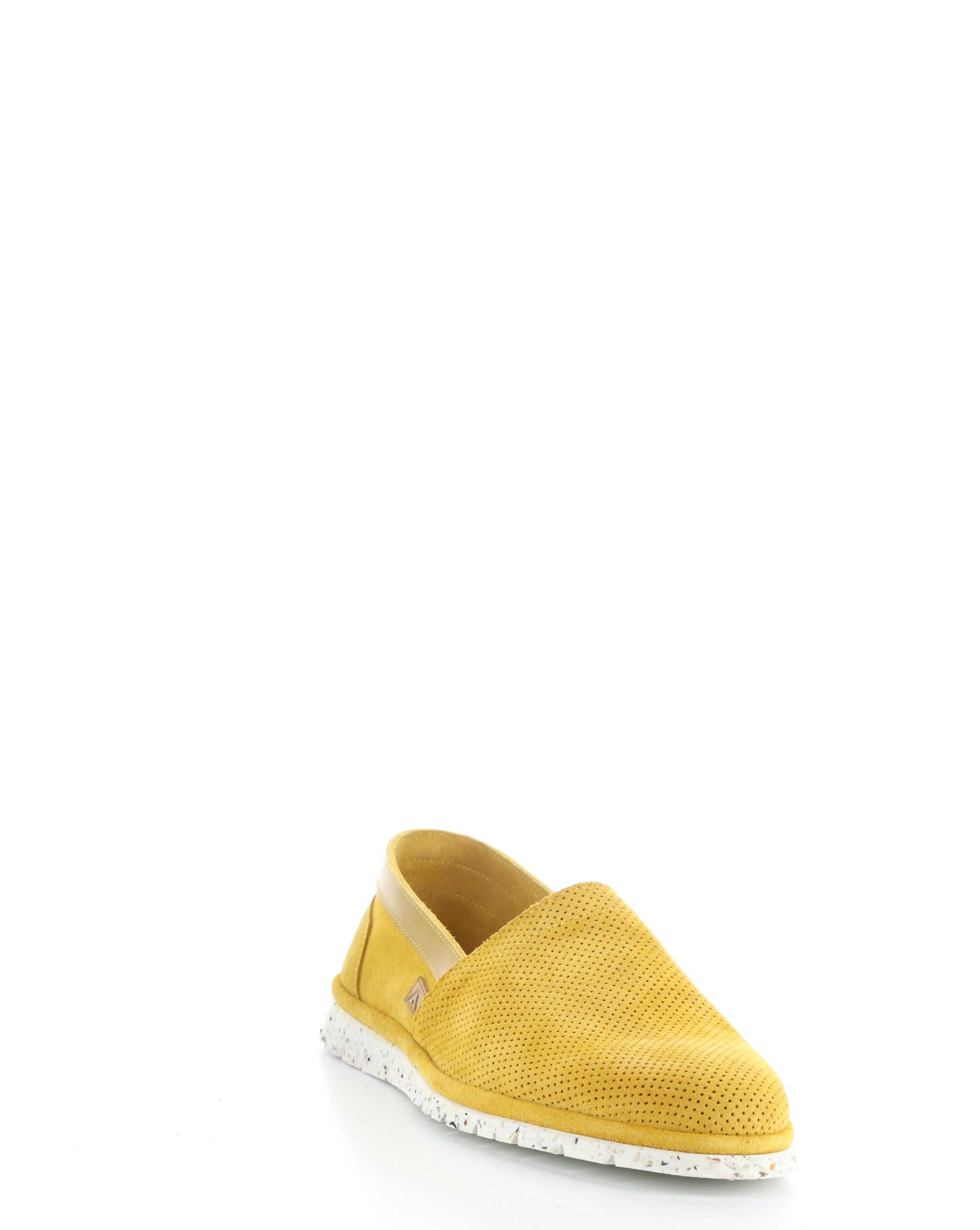 11162 YELLOW Round Toe Shoes