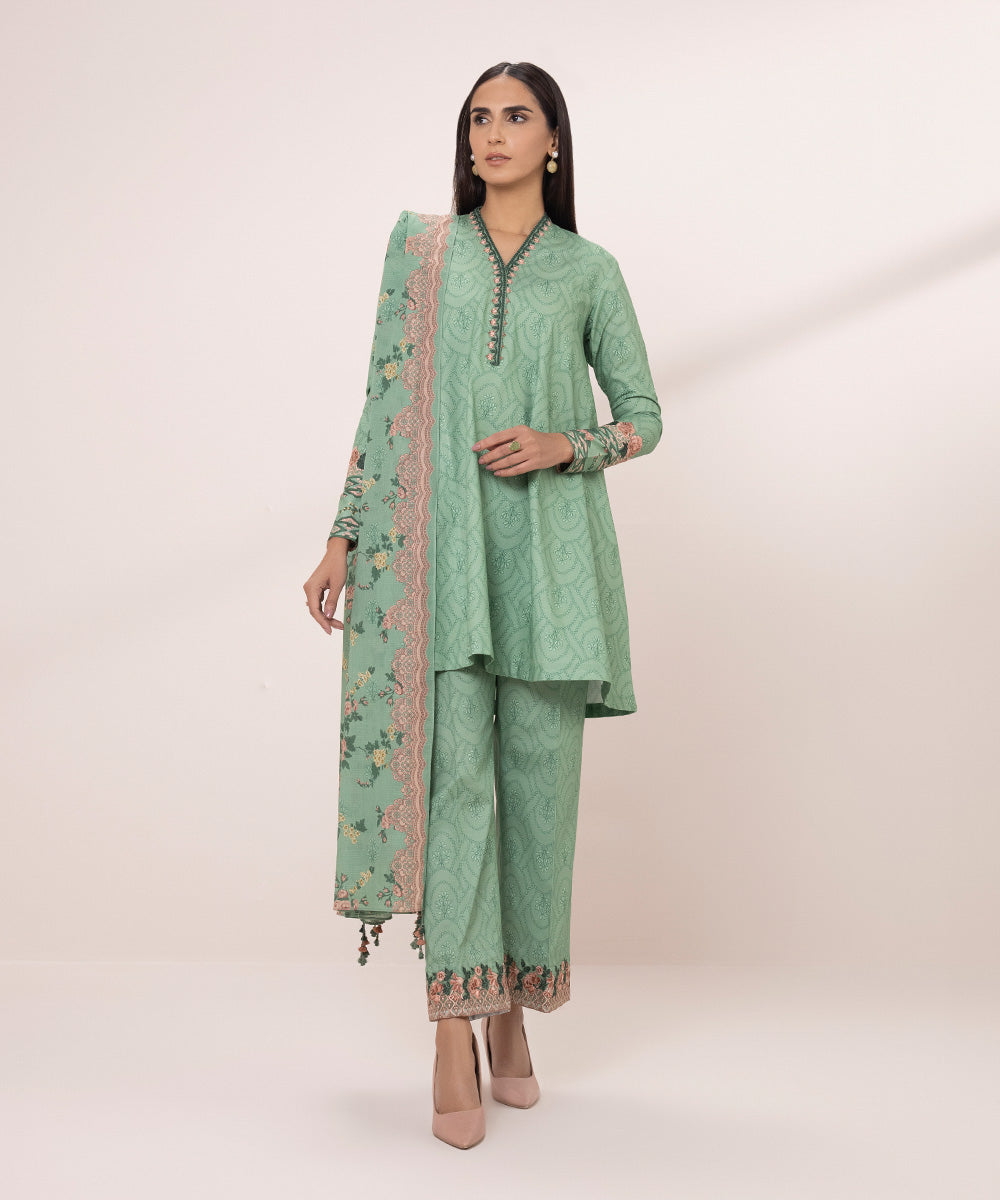 3 Piece - Embroidered Lawn Suit