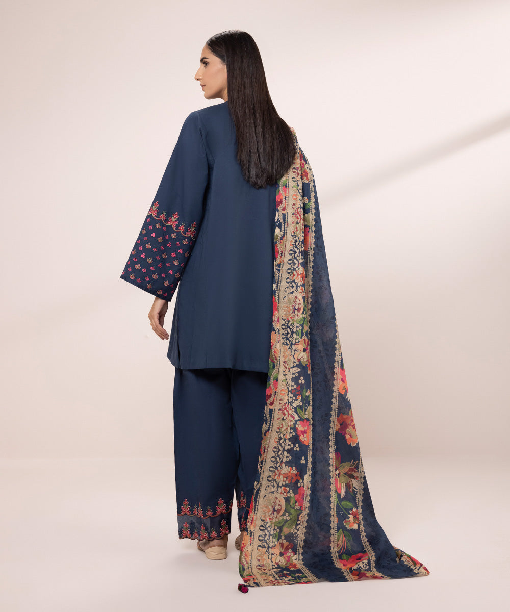 3 Piece - Embroidered Lawn Suit