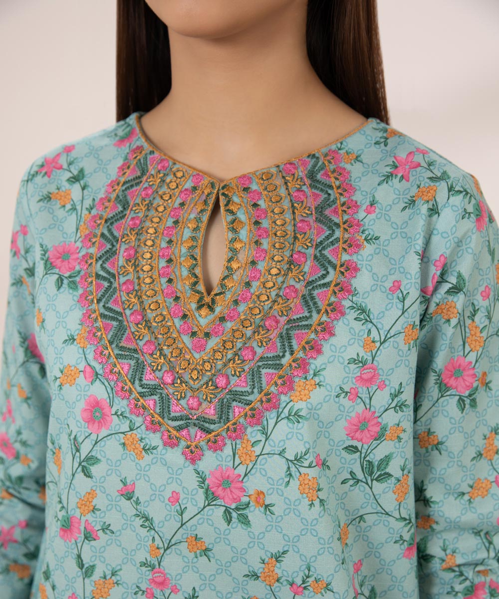 3 Piece - Embroidered Lawn Suit