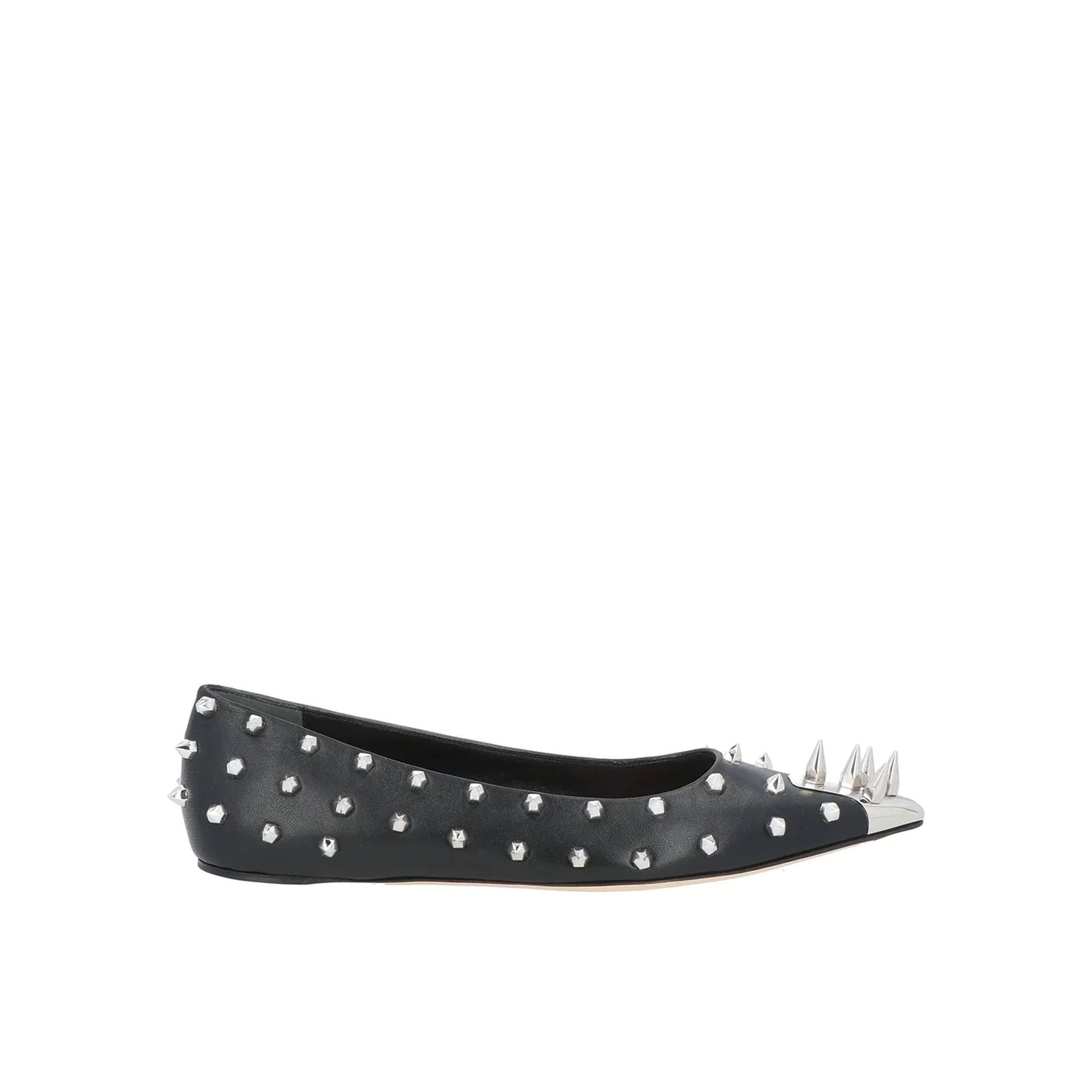 Alexander Mcqueen Punk in pelle con borchie SCARPE BASSE