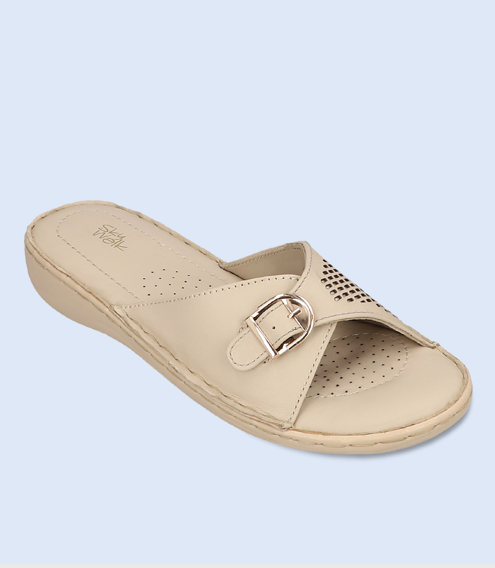 BW7531-BEIGE-Women Comfort Slipper