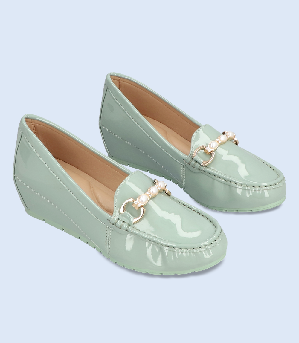 BW8304-MINT-Women Comfort Moccasins