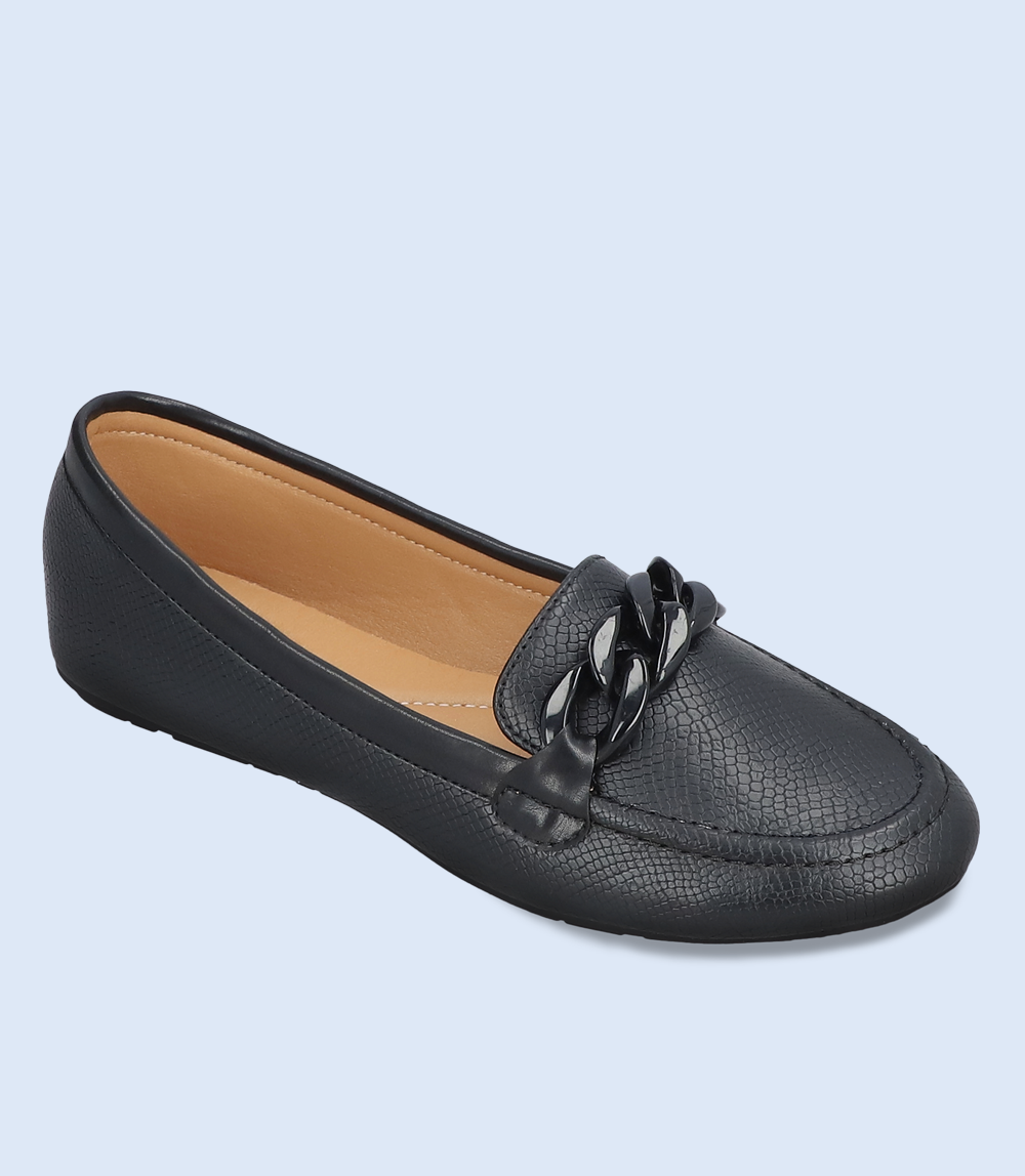 BW8496-BLACK-Women Comfort Moccasins