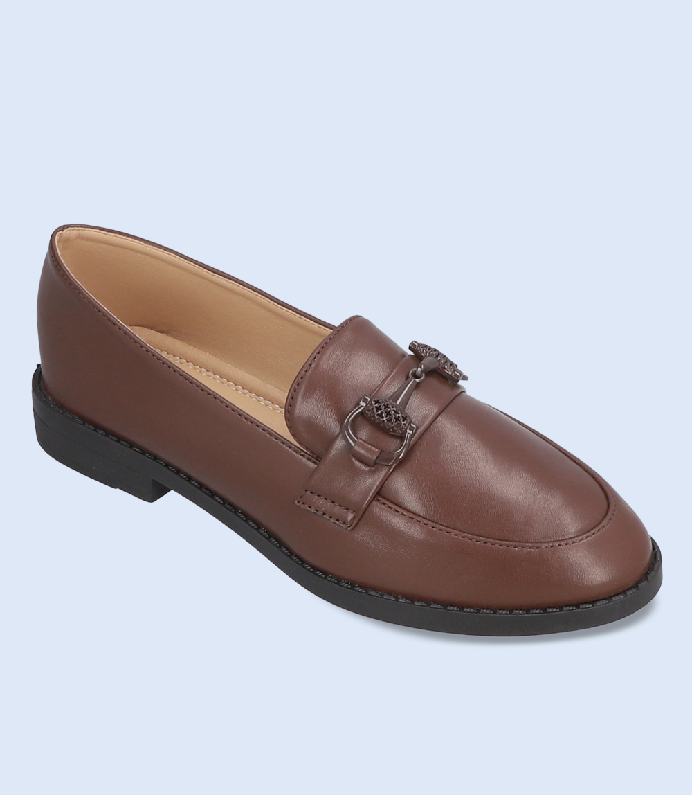 BW8612-BROWN-Women Casual Shoes